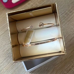 MK Michael Kors Bracelet Set